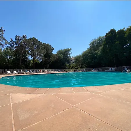 Lägenhet 4 P Avec Grande Terrasse, Piscine, Parking Dans Tropez Centre